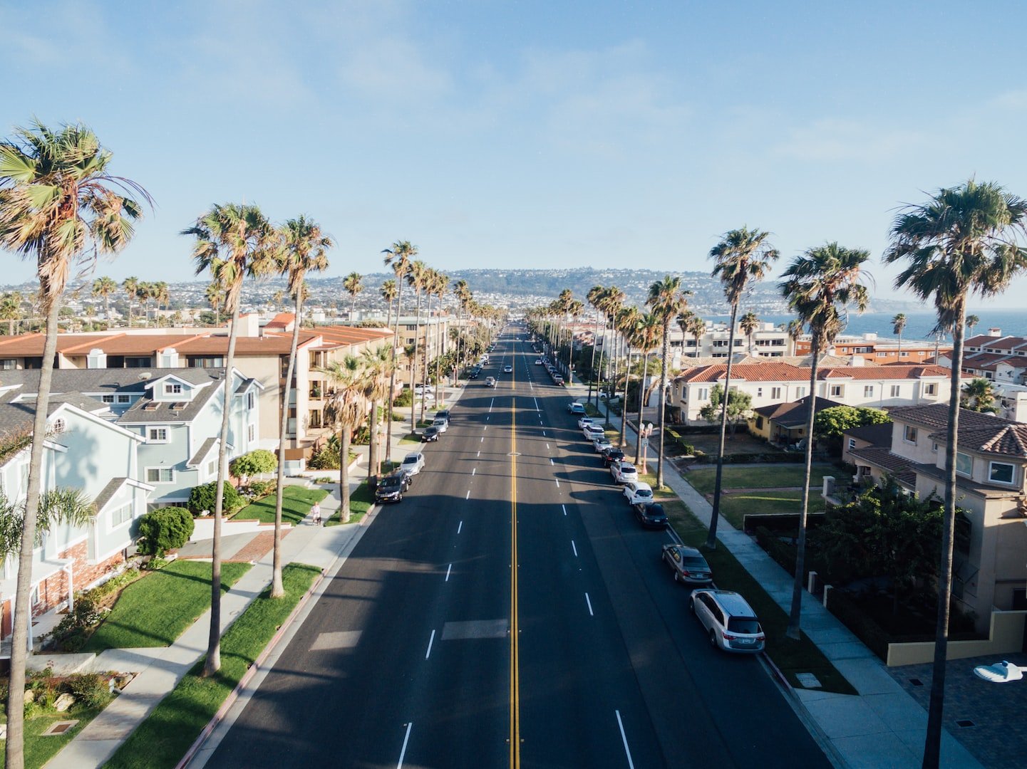 California Street and Homes